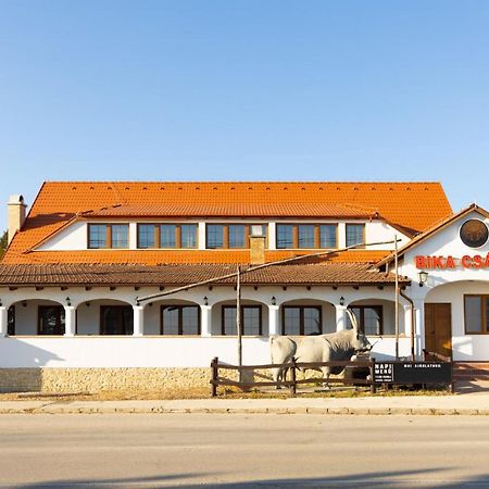 Oereghegyi Bika Panzio Szekesfehervar Exterior foto